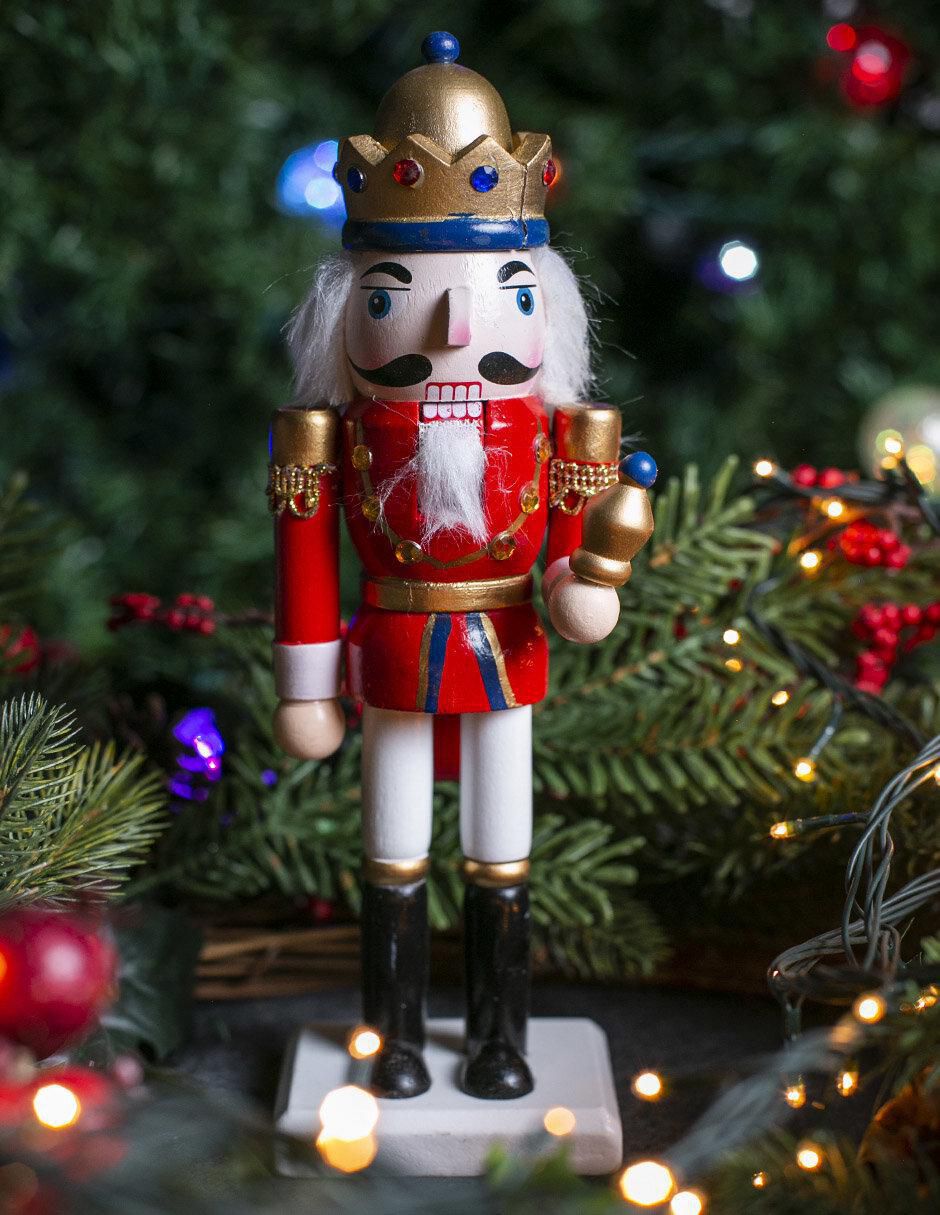 Figura decorativa de cascanueces de madera 2