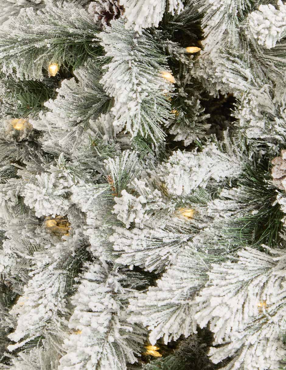 Árbol de navidad con 600 luces 2