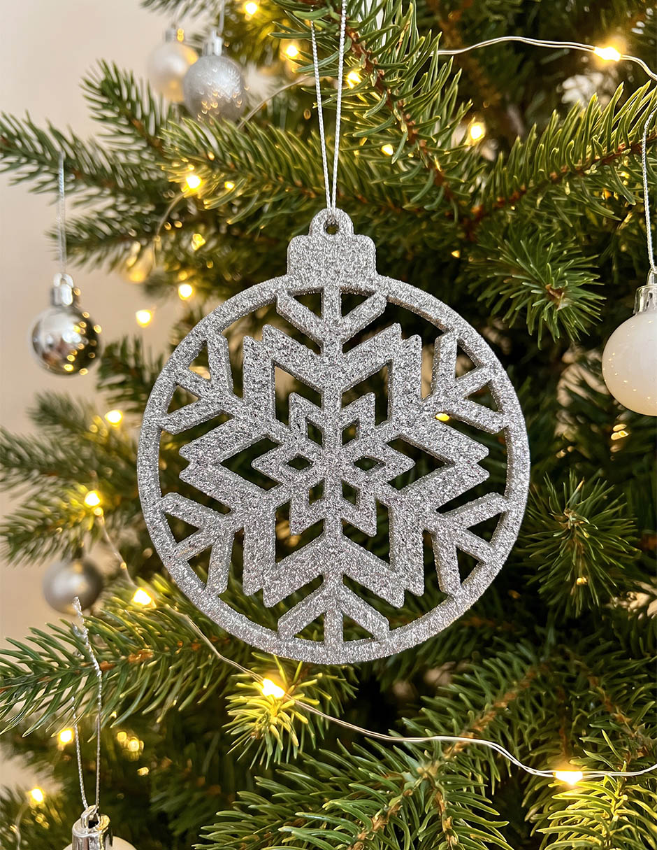 Set de ornamentos navideños con forma de copo de nieve