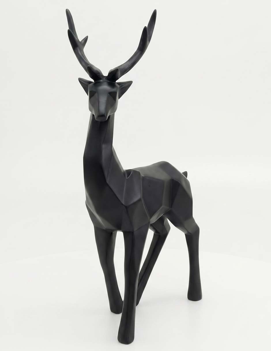 Figura decorativa de reno de resina 1
