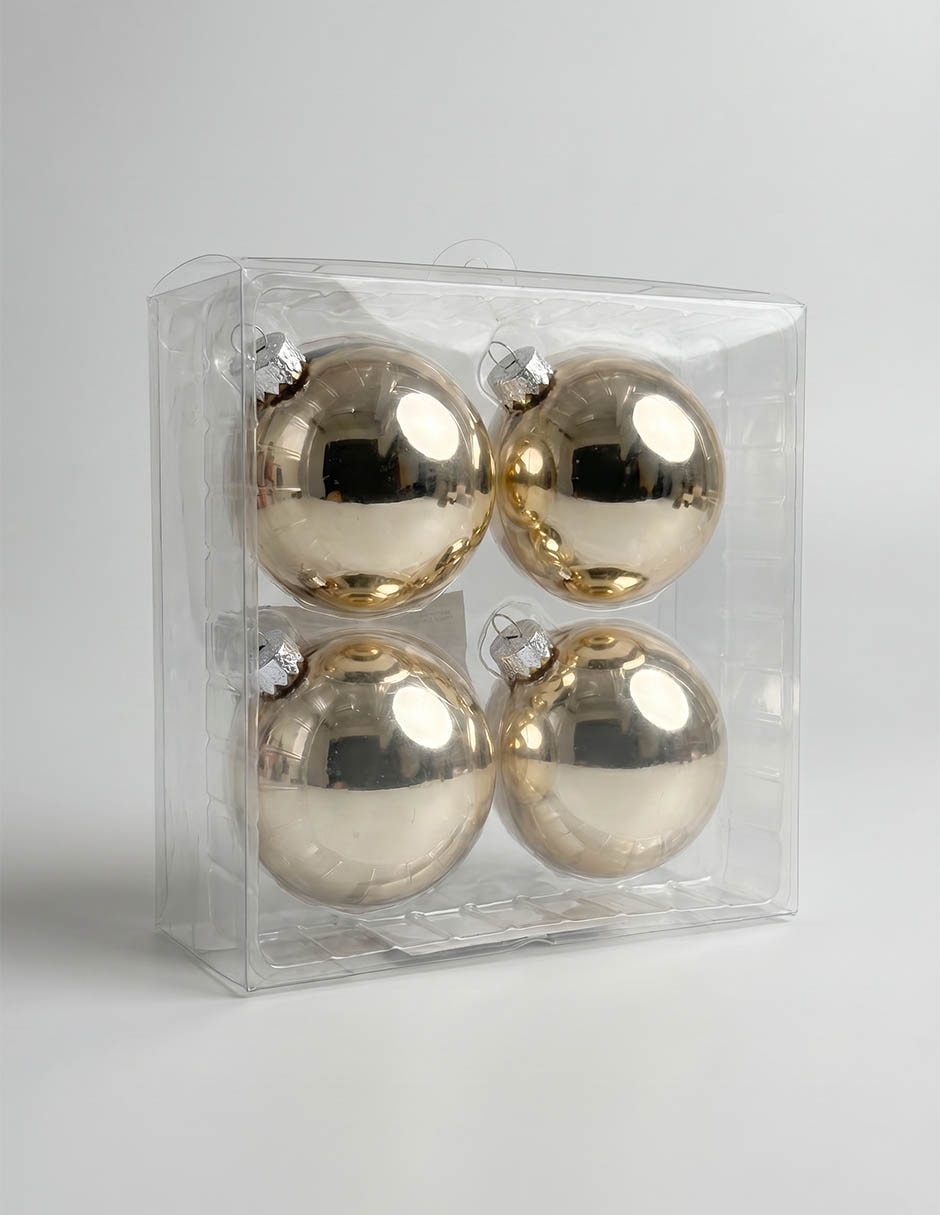 Set esfera navideña con 4 piezas Set esfera navideña con 4 piezas
