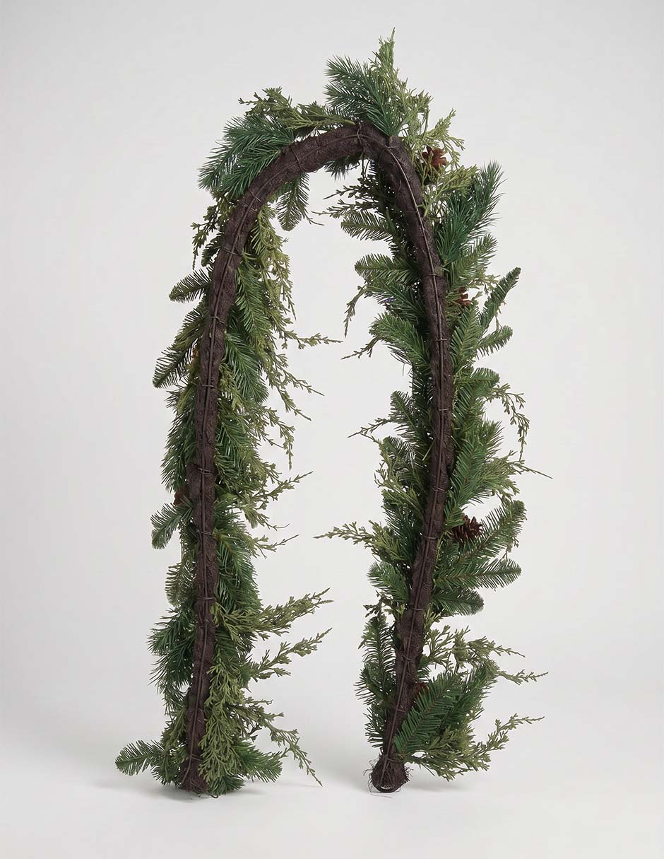 Guirnalda de pino con piñas 182 cm