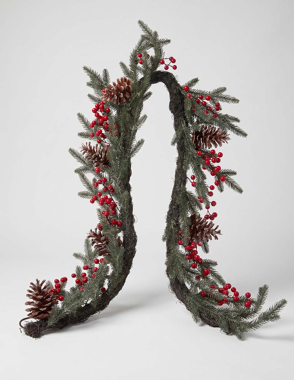 Guirnalda de pino con piñas y berries 182 cm 1