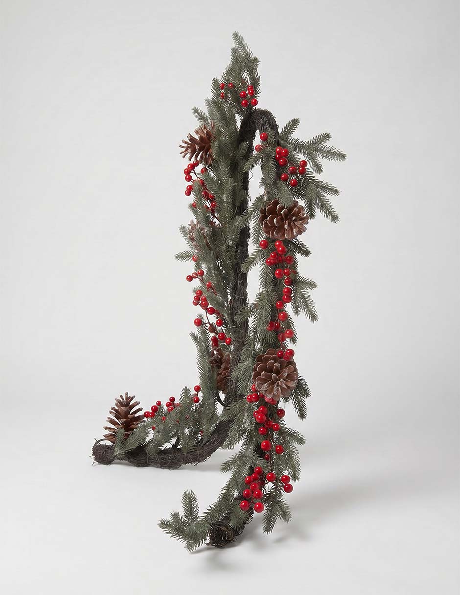 Guirnalda de pino con piñas y berries 182 cm 2