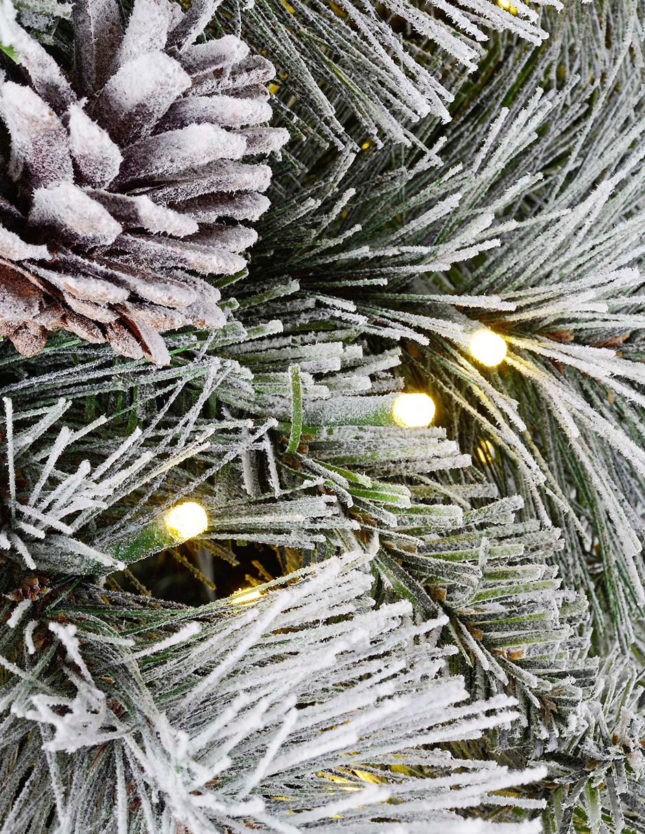 Árbol de navidad con 600 luces 4