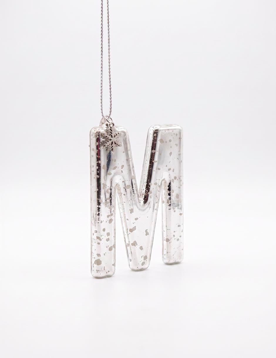 Ornamento navideño letra m 3