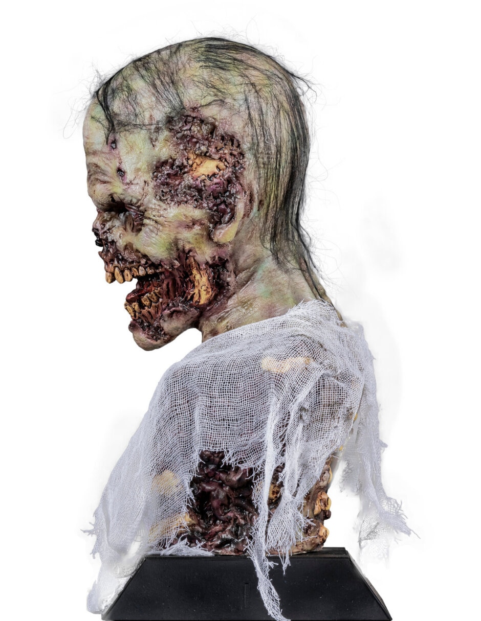 Figura decorativa de torso zombie estatua 4