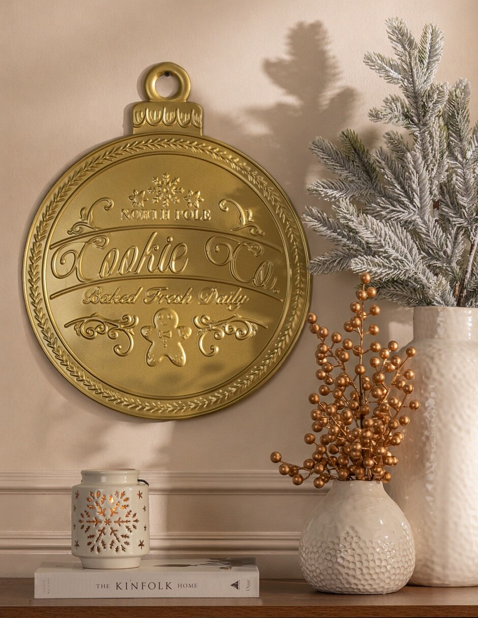 Figura decorativa de galleta de jengibre navidad de aluminio 2